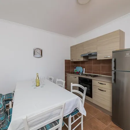 Maria Каштела